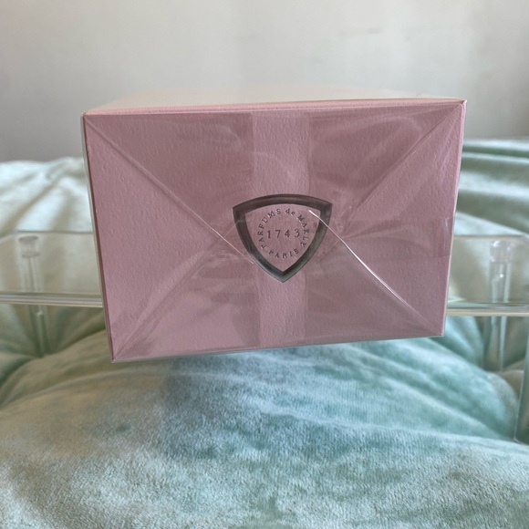 RESTOCKED - Parfums de Marly Delina La Rosee - Picture 4 of 5